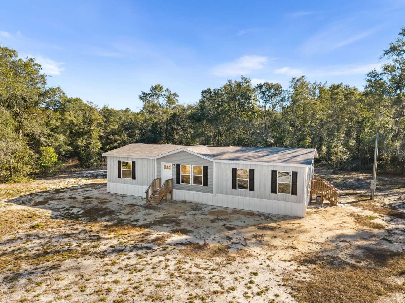 Image 27 of 31 For 528 389 Avenue