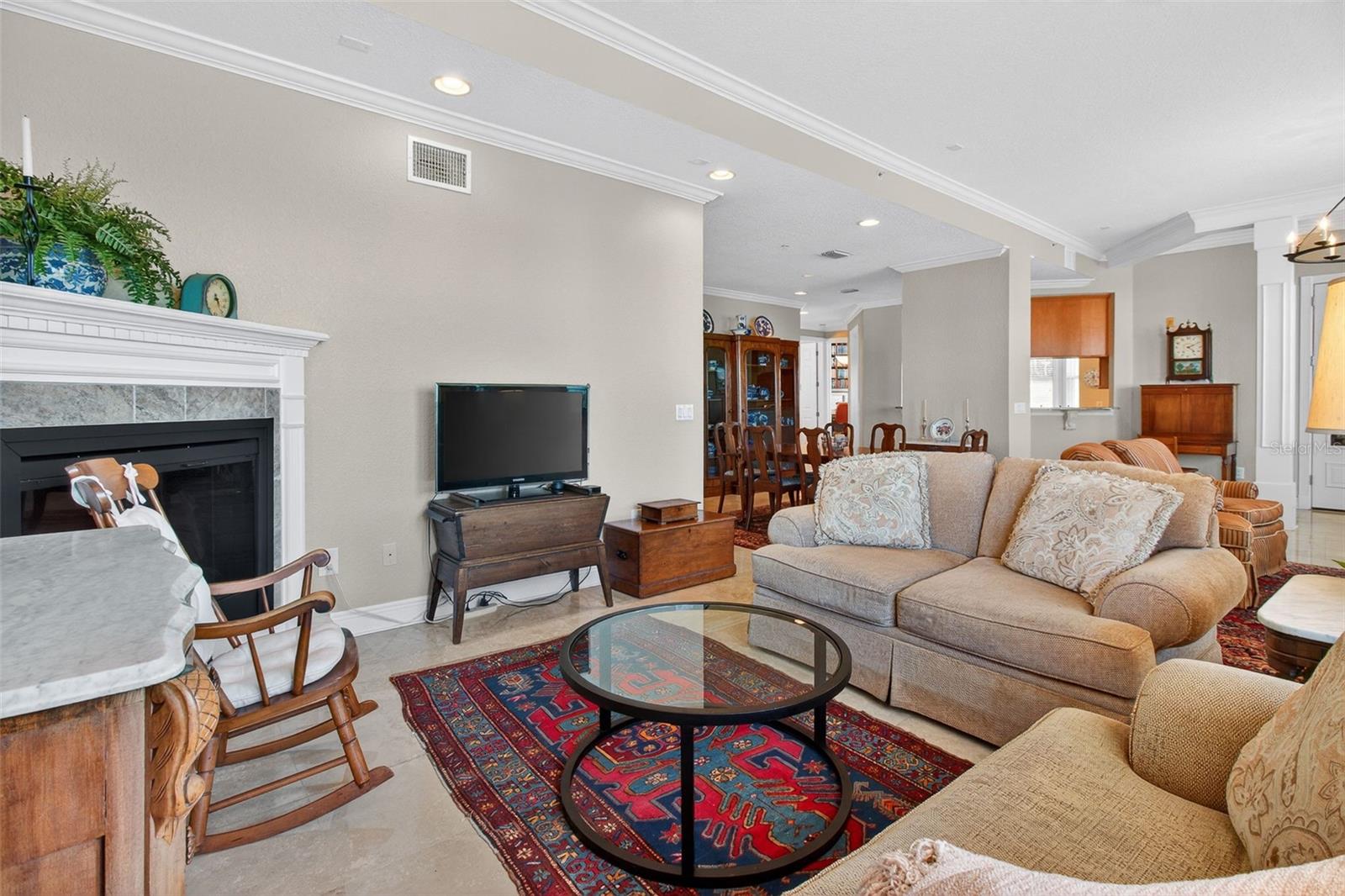 Image 16 of 61 For 10133 Gulf Boulevard E1