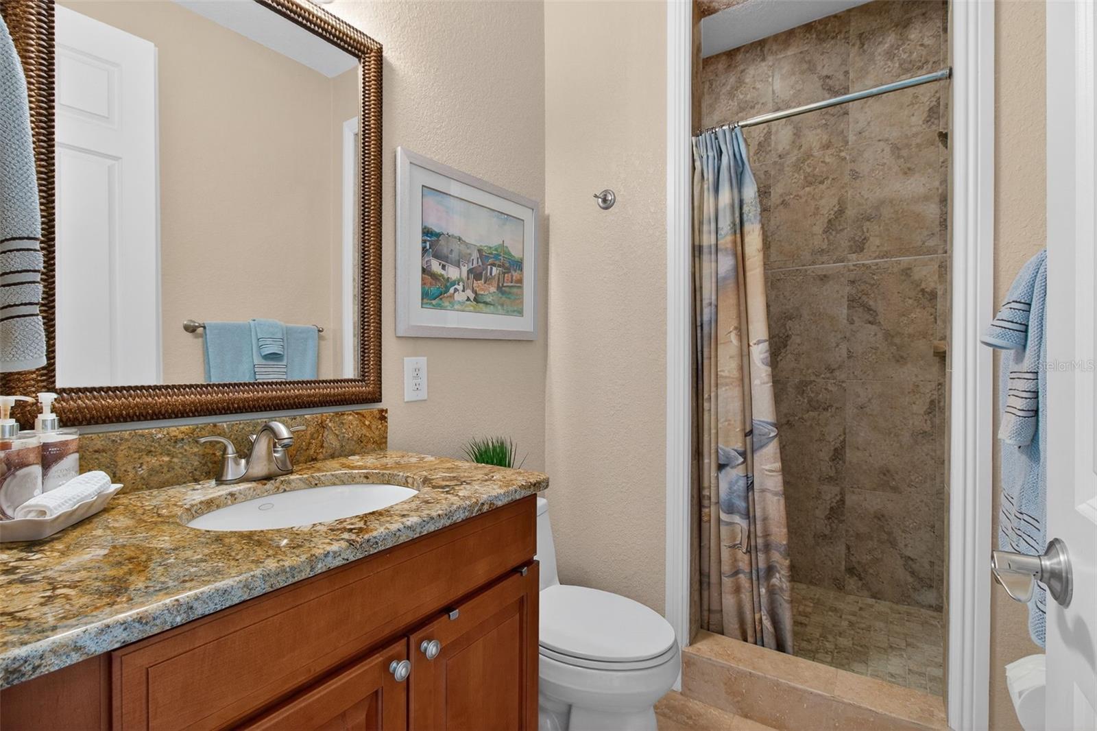 Image 25 of 61 For 10133 Gulf Boulevard E1