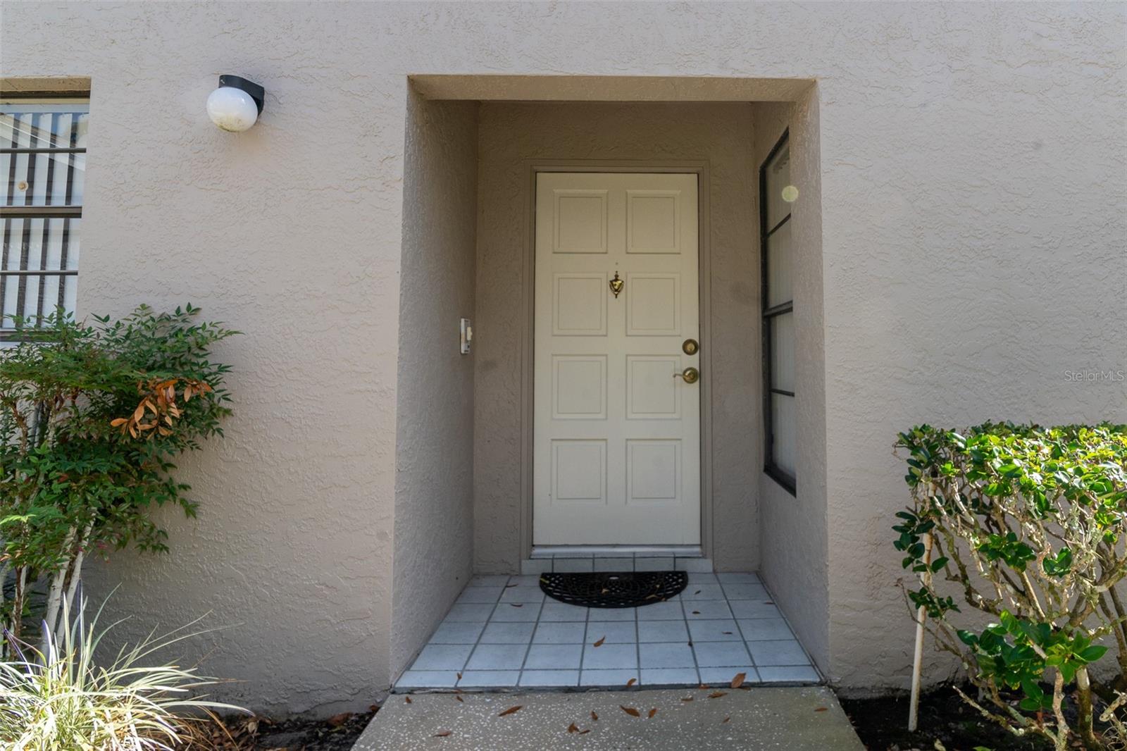 Image 3 of 51 For 5530 Salem Square Drive N