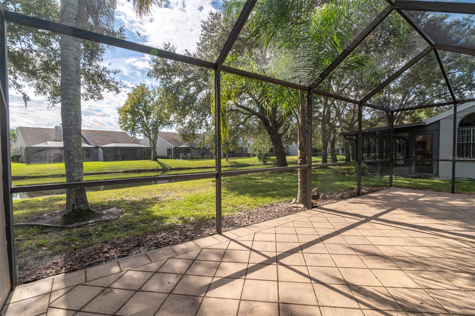 Image 37 of 51 For 5530 Salem Square Drive N