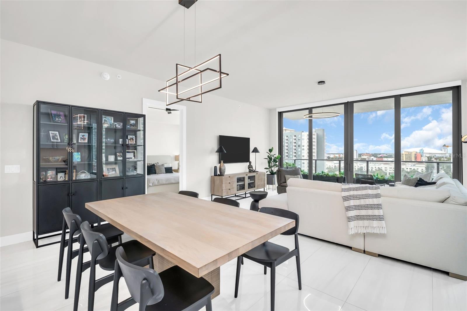 Image 10 of 69 For 301 1st Street S 1205