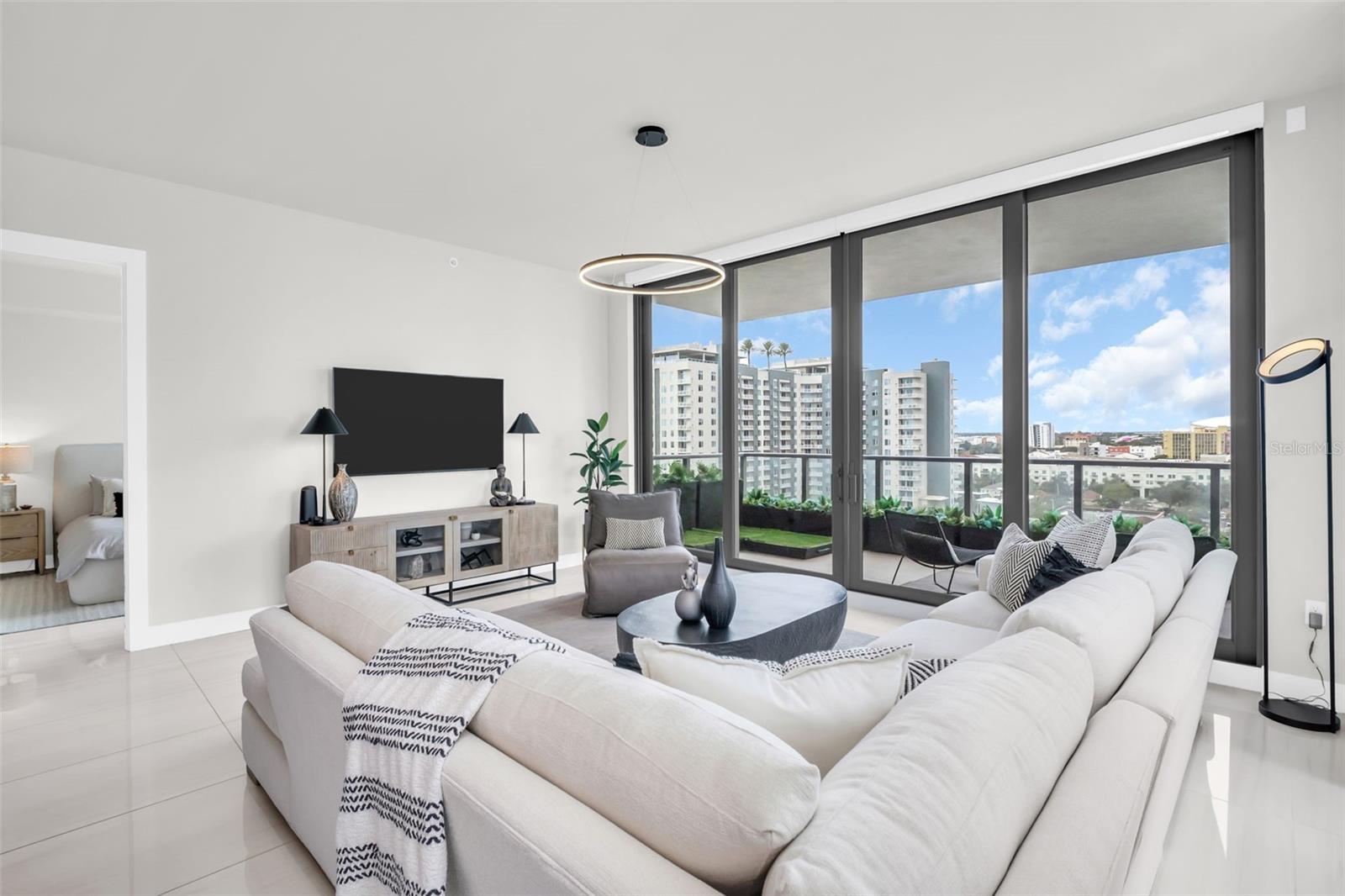 Image 15 of 69 For 301 1st Street S 1205