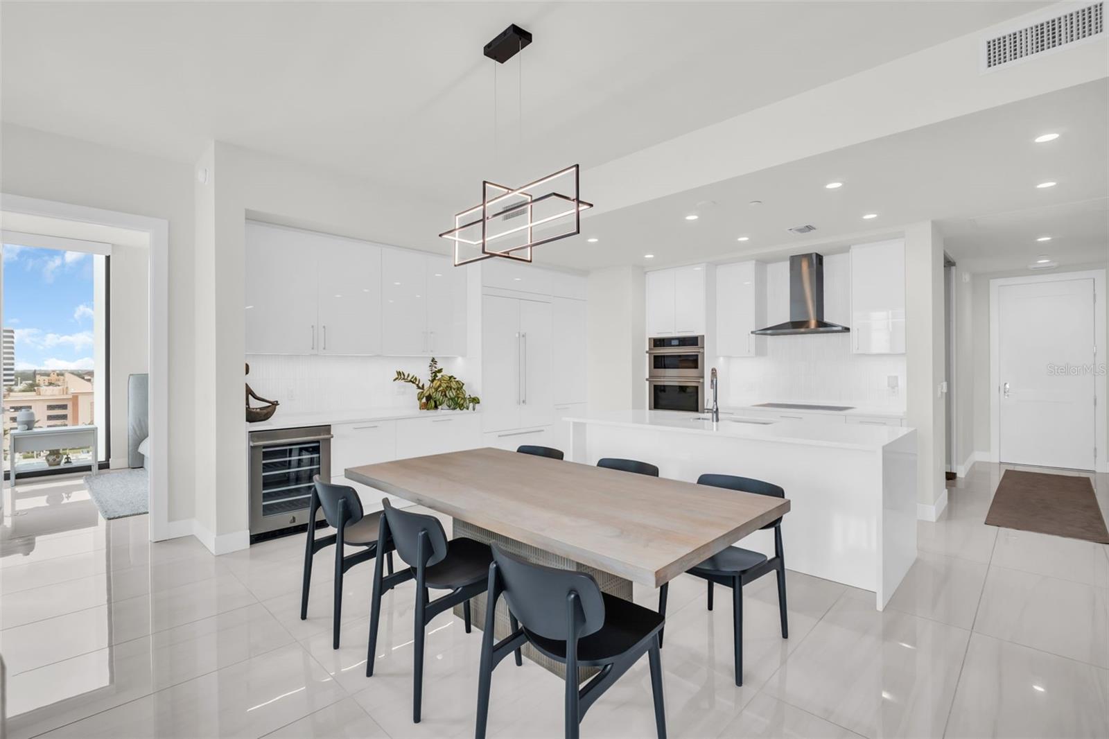 Image 8 of 69 For 301 1st Street S 1205