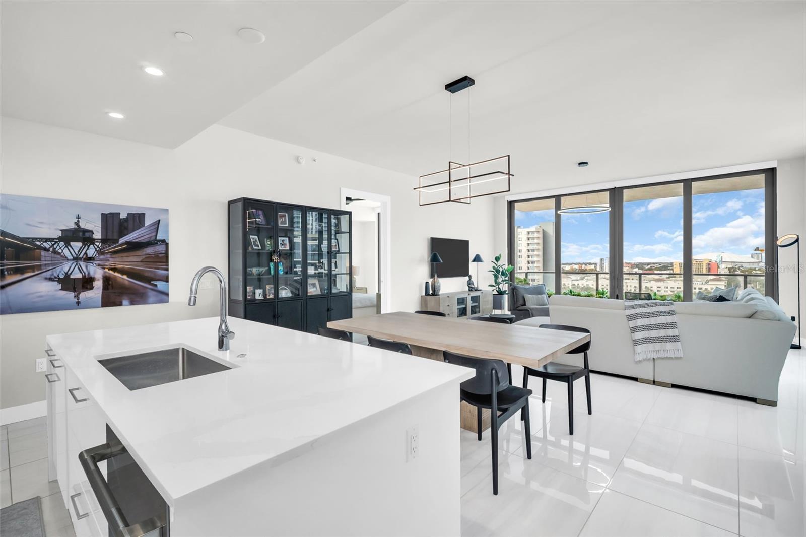 Image 9 of 69 For 301 1st Street S 1205