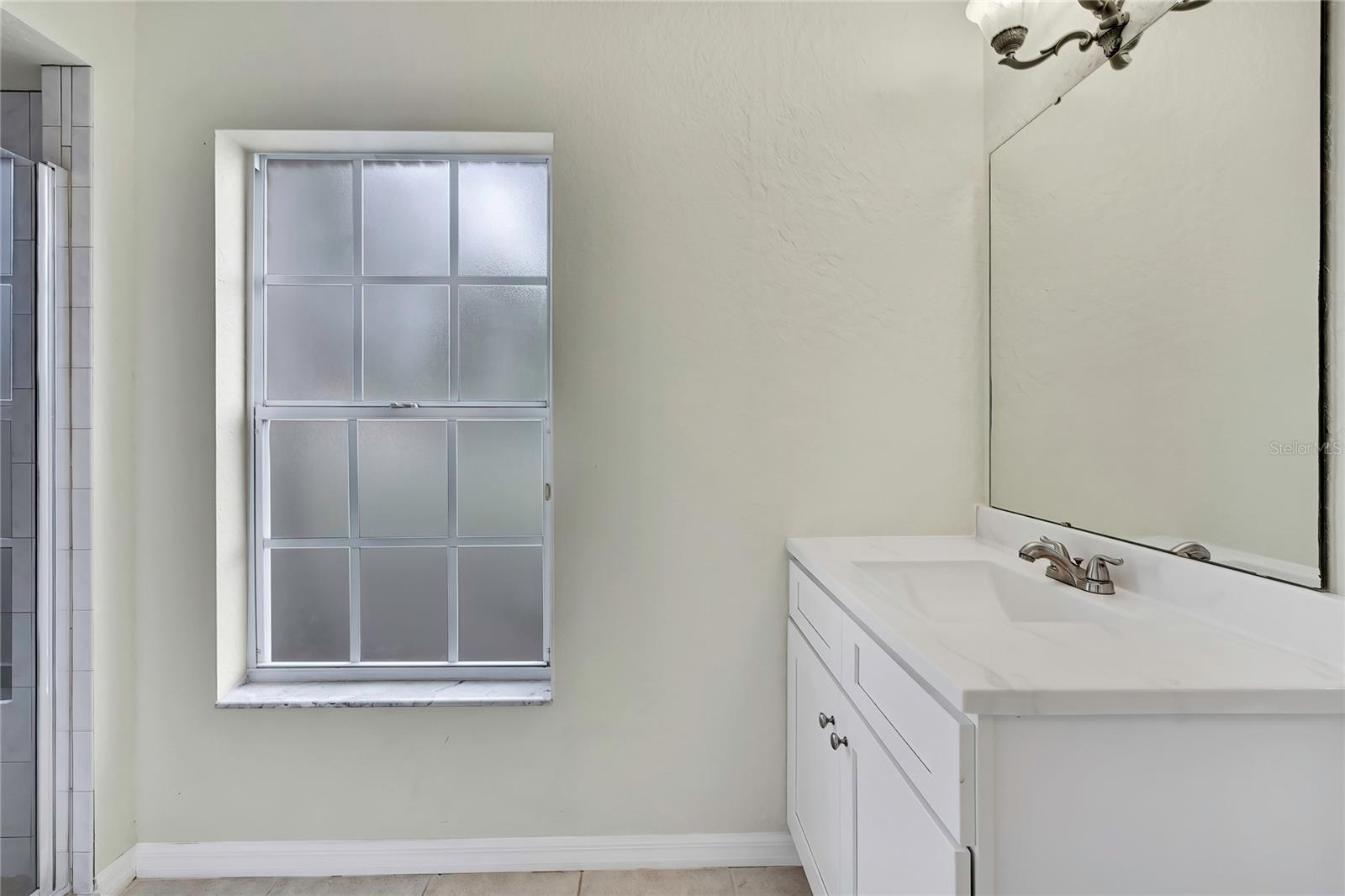 Image 27 of 46 For 12052 Jade Avenue