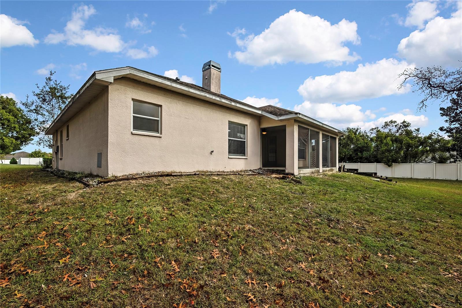 Image 34 of 46 For 12052 Jade Avenue