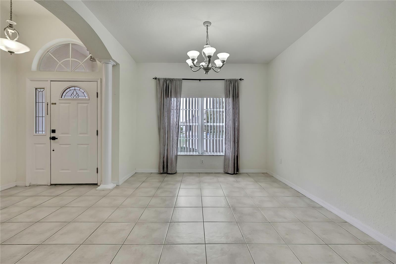 Image 8 of 46 For 12052 Jade Avenue