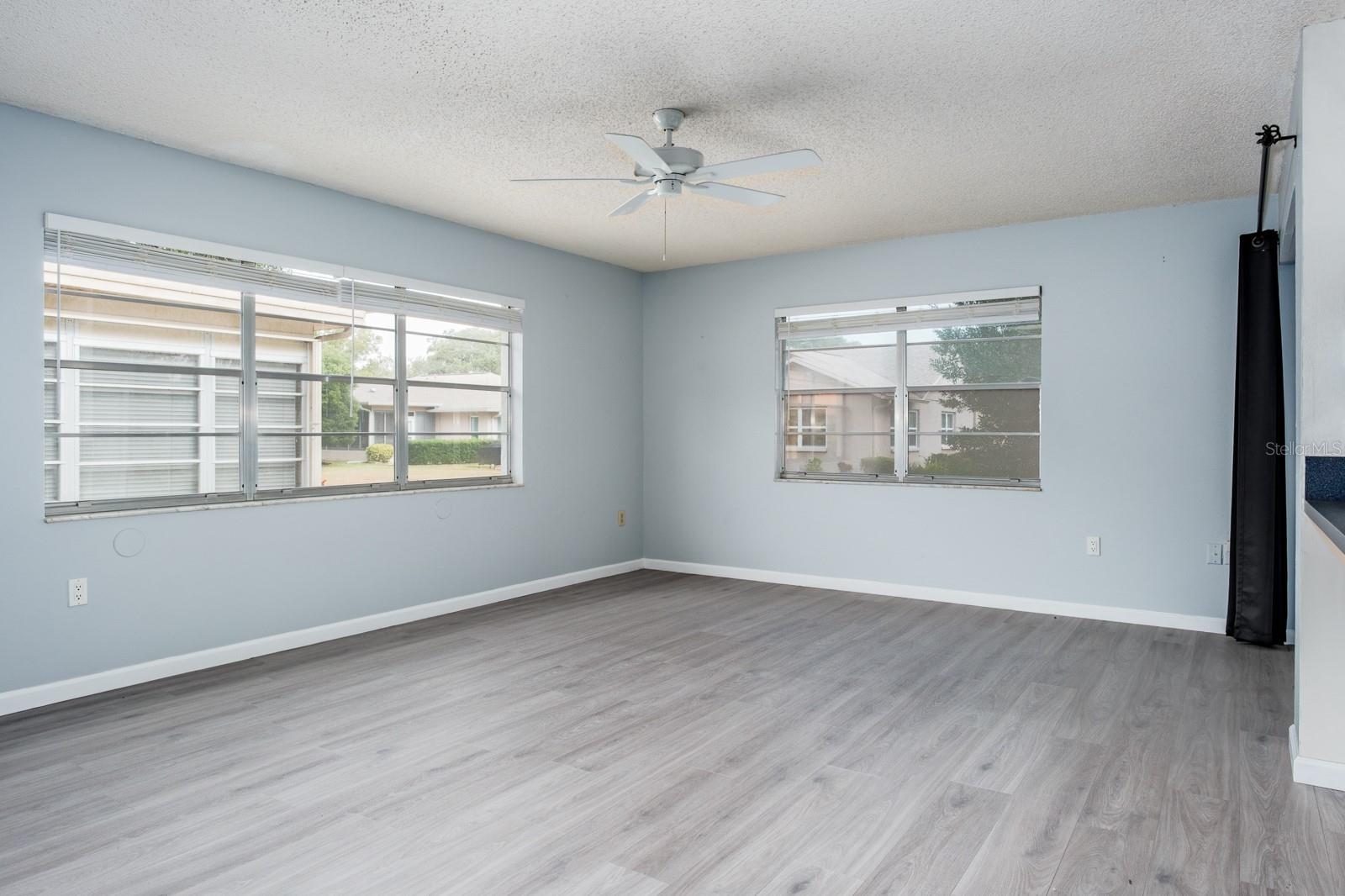 Image 18 of 76 For 4814 Prince George Circle