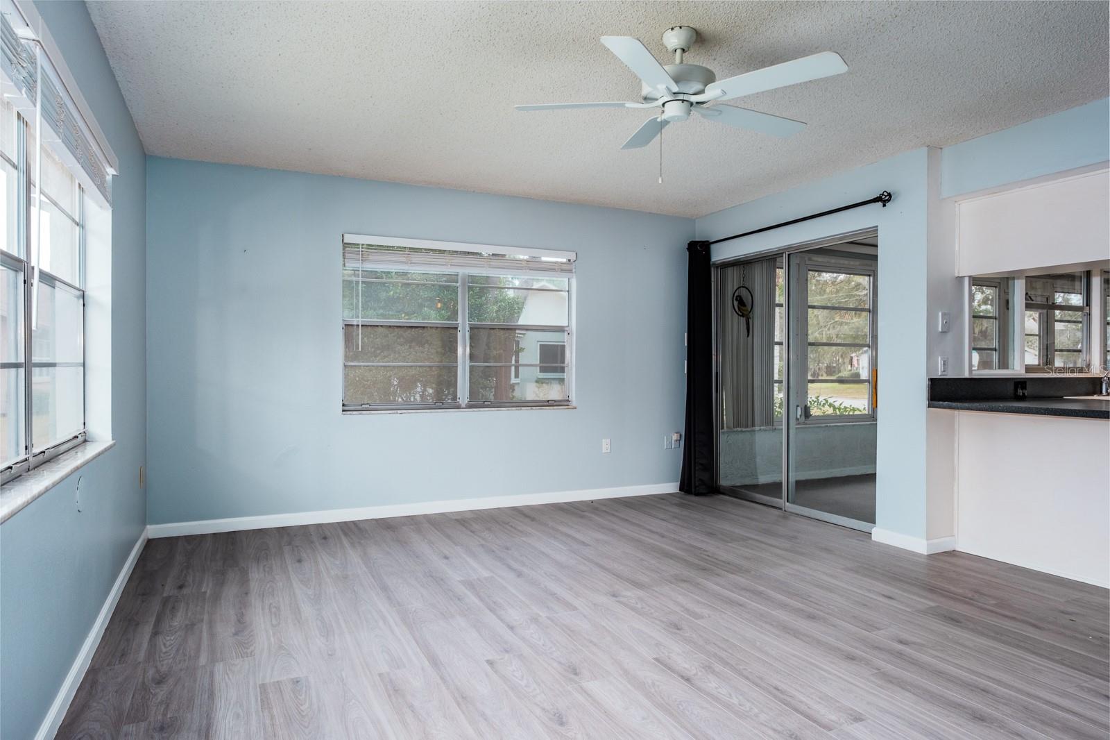 Image 21 of 76 For 4814 Prince George Circle