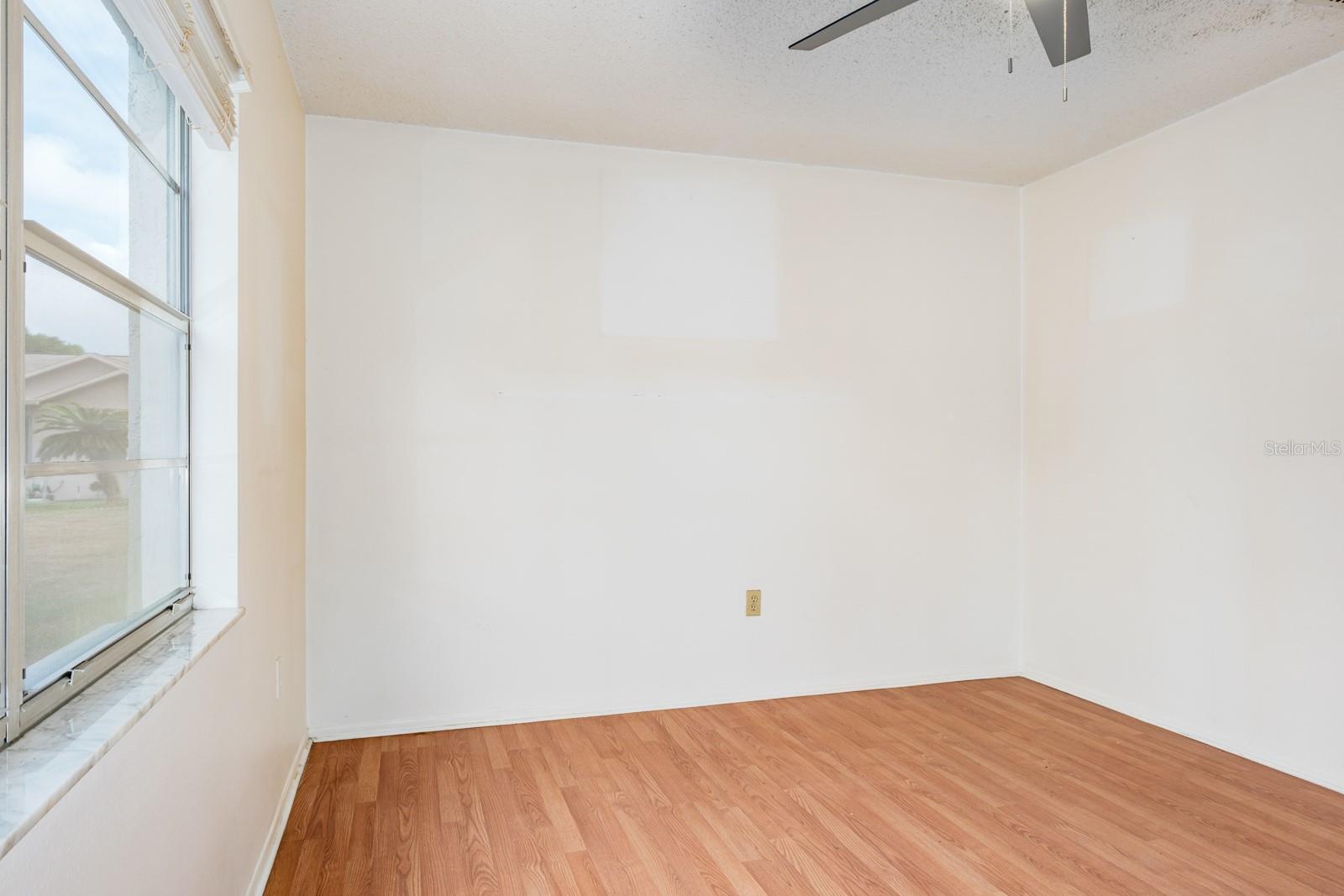 Image 38 of 76 For 4814 Prince George Circle