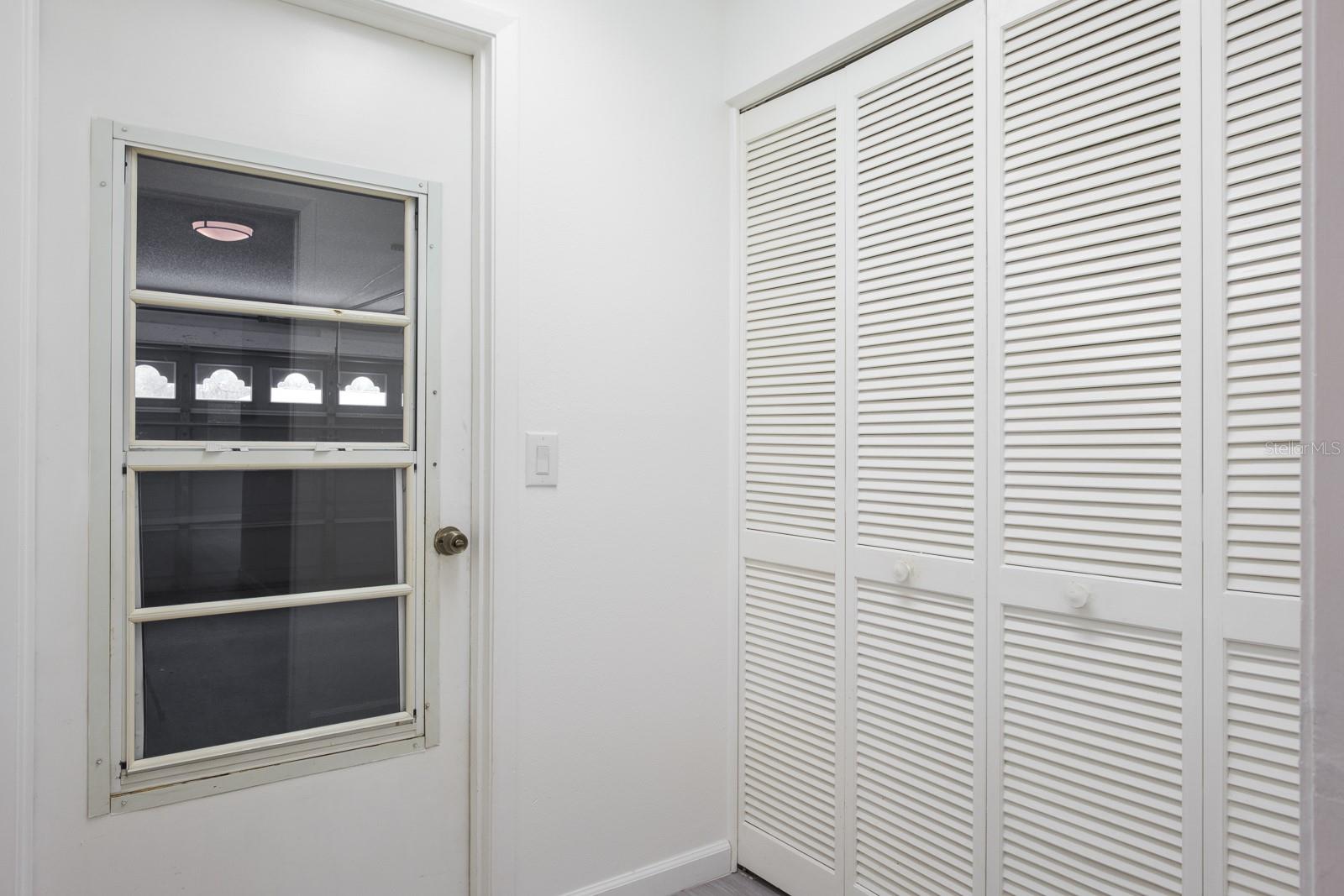 Image 40 of 76 For 4814 Prince George Circle