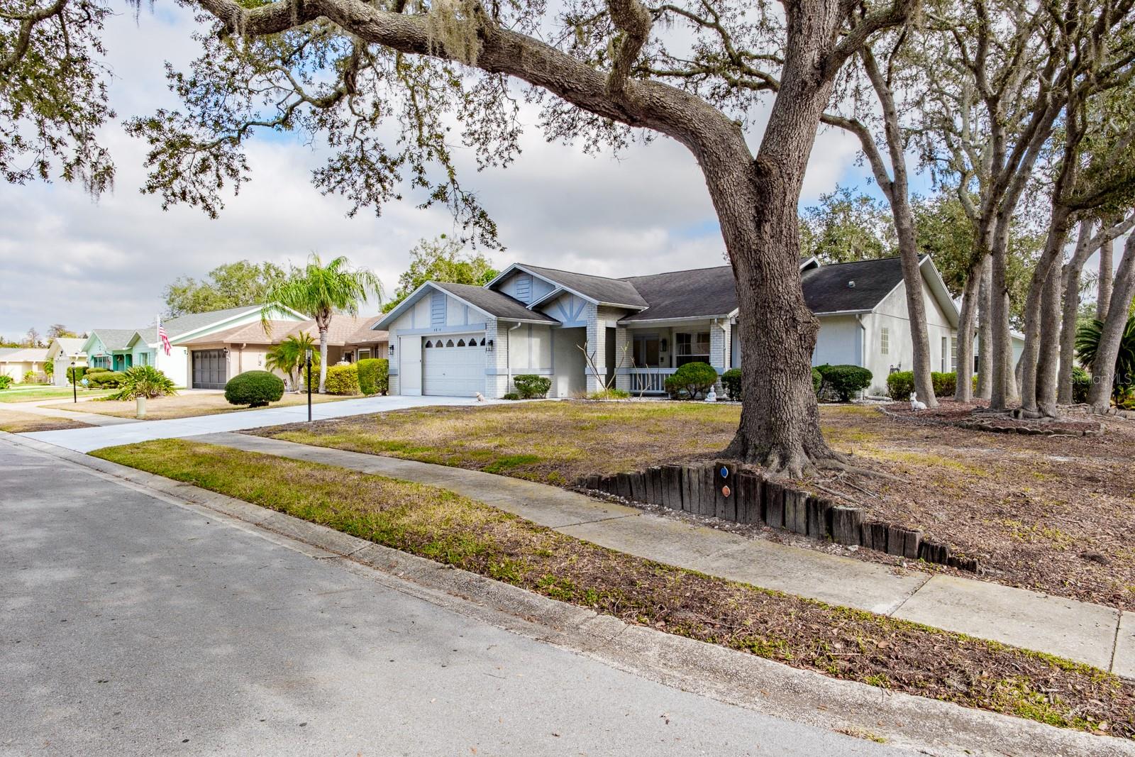 Image 5 of 76 For 4814 Prince George Circle