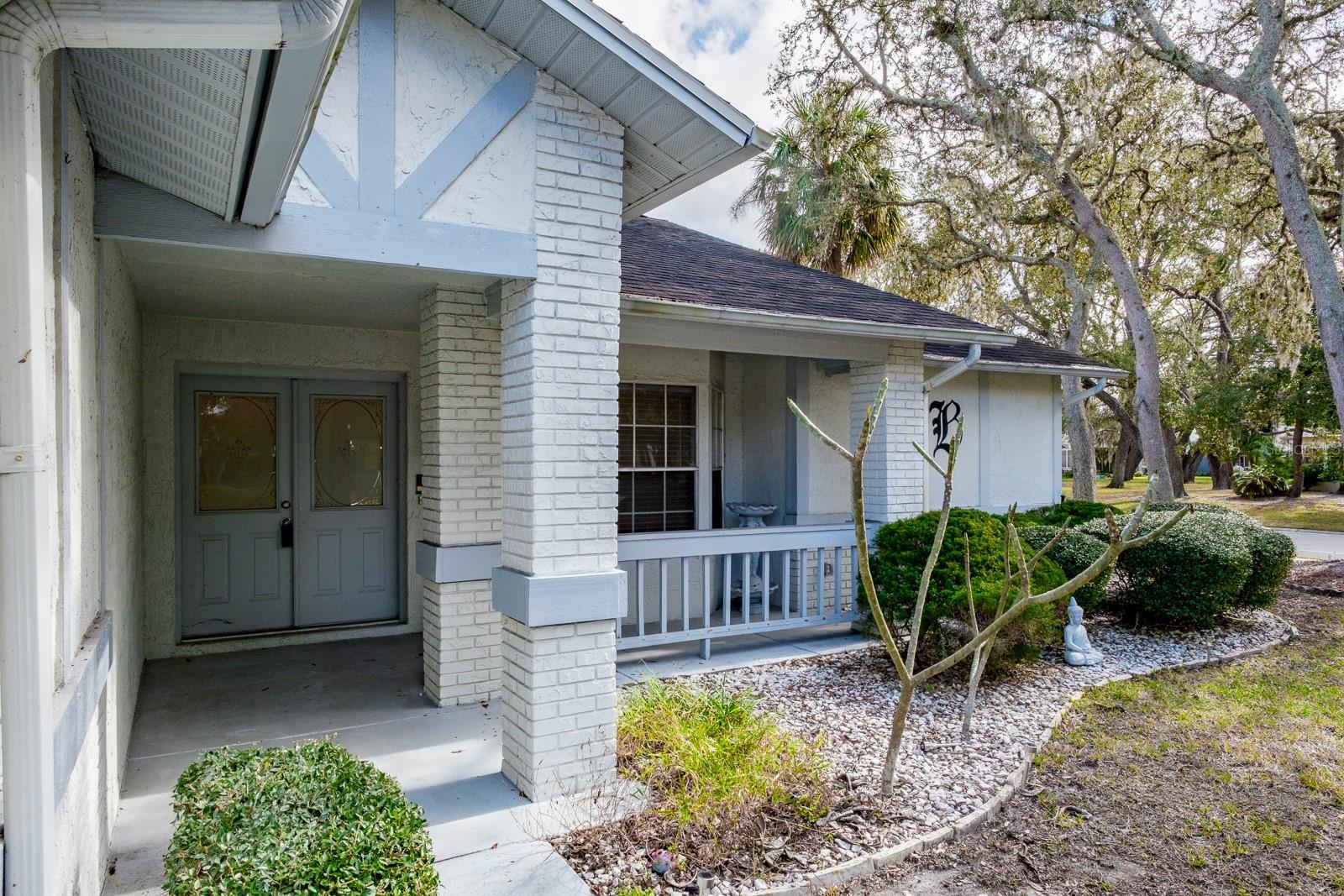 Image 6 of 76 For 4814 Prince George Circle