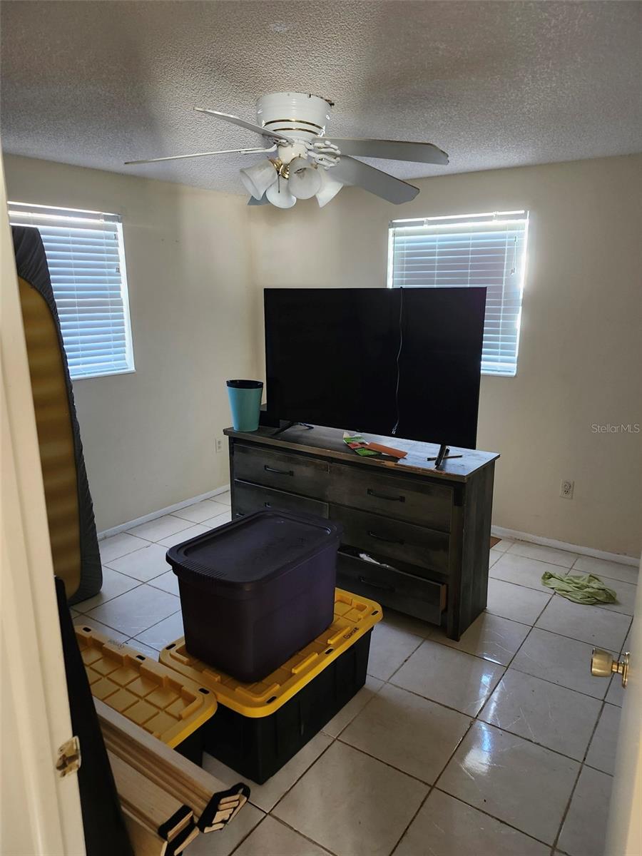 Image 17 of 18 For 3251 Devonshire Drive