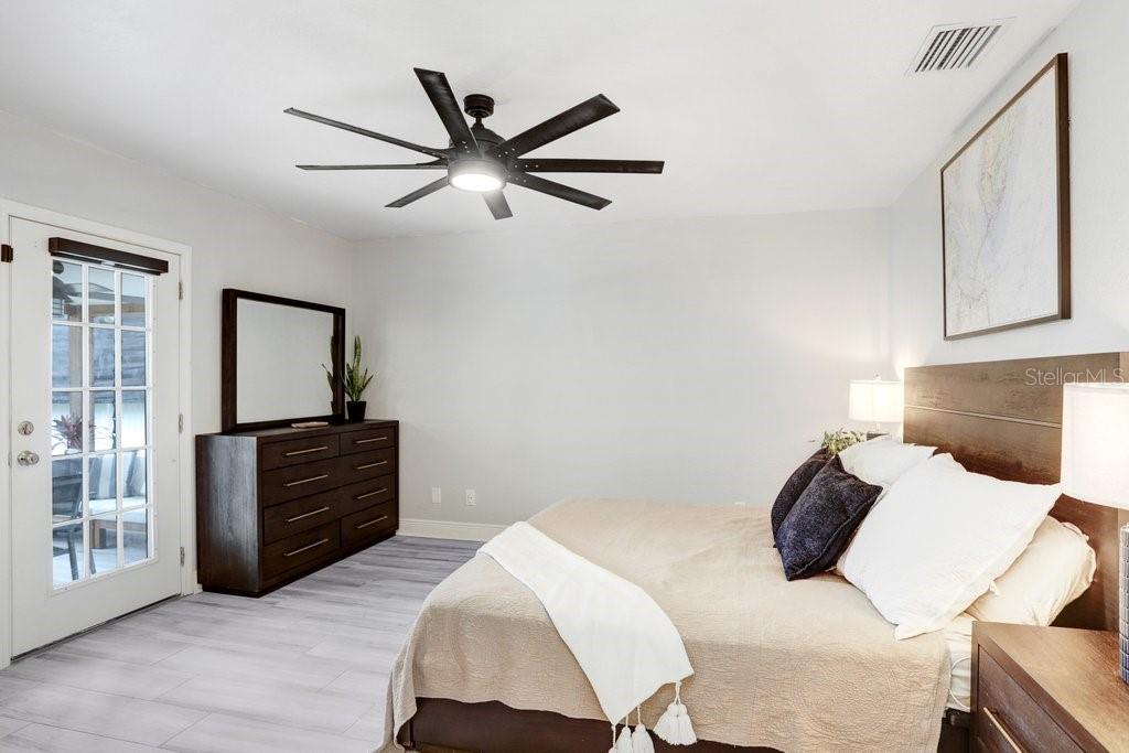 Image 17 of 31 For 3122 Grace Street