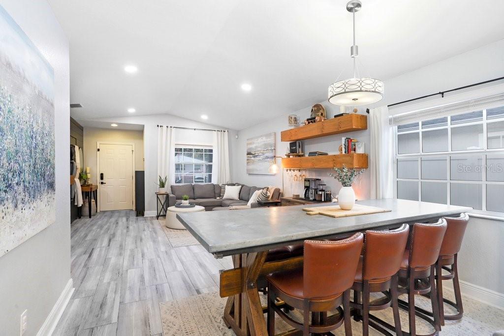 Image 8 of 31 For 3122 Grace Street