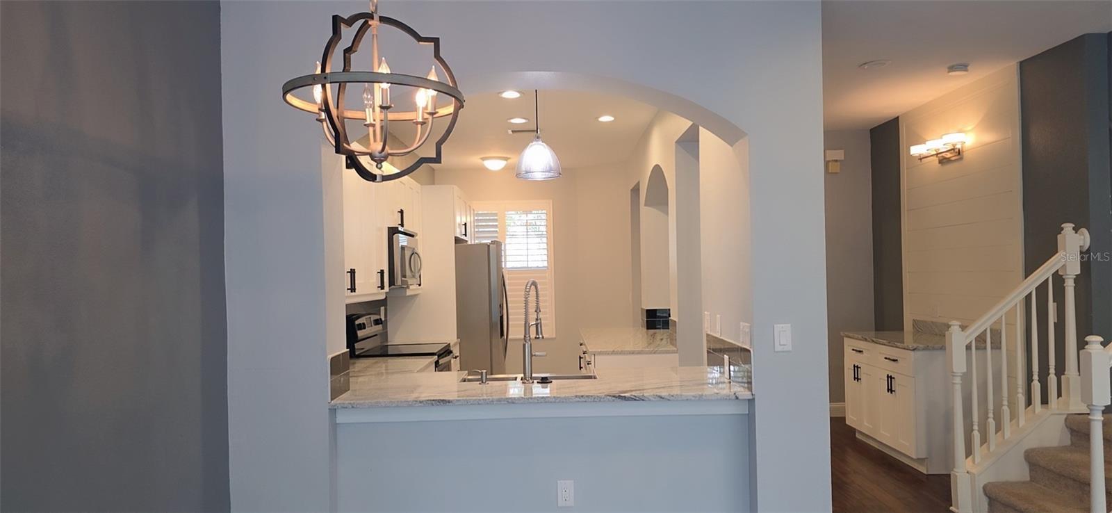 Image 12 of 42 For 2142 Park Crescent Drive