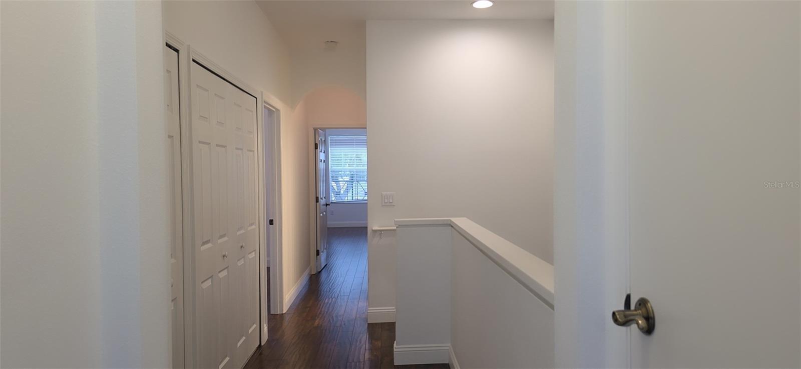 Image 19 of 42 For 2142 Park Crescent Drive