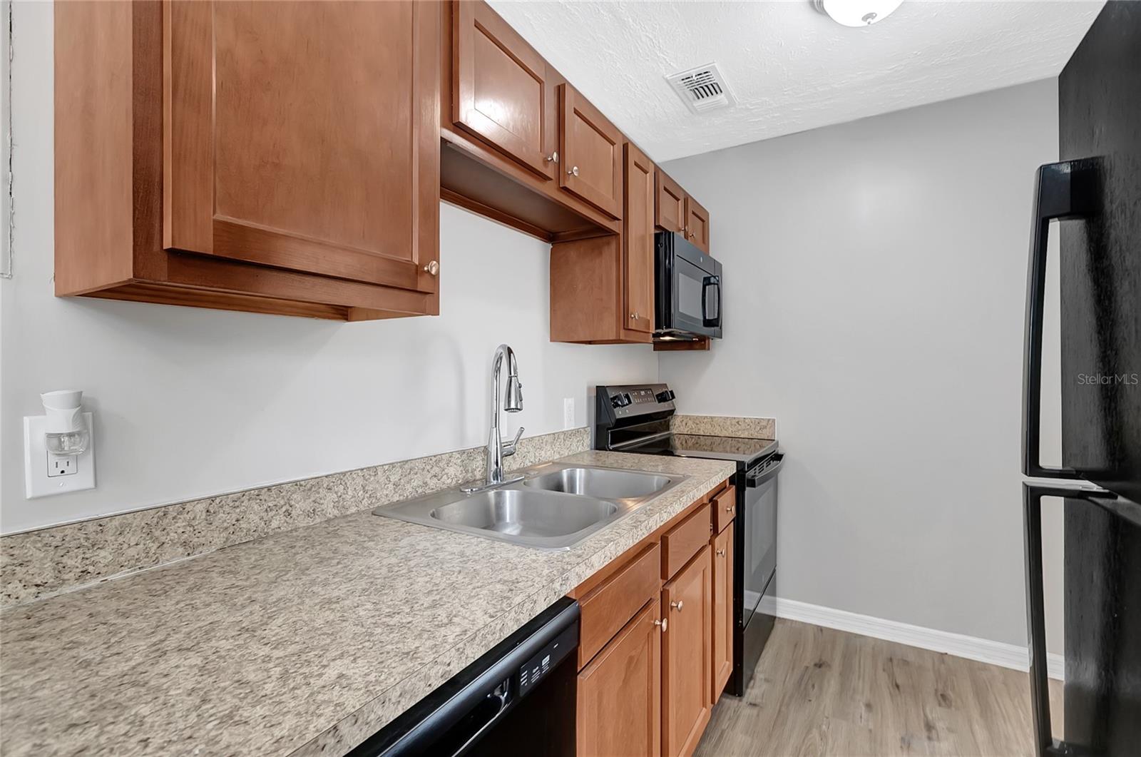 Image 11 of 31 For 2317 110th Avenue