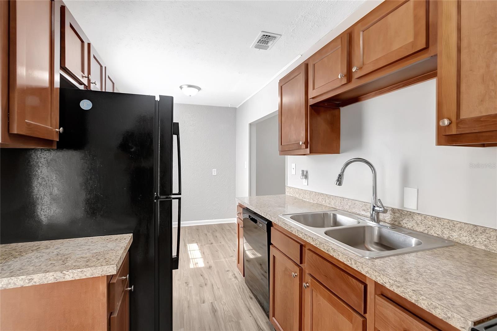 Image 14 of 31 For 2317 110th Avenue