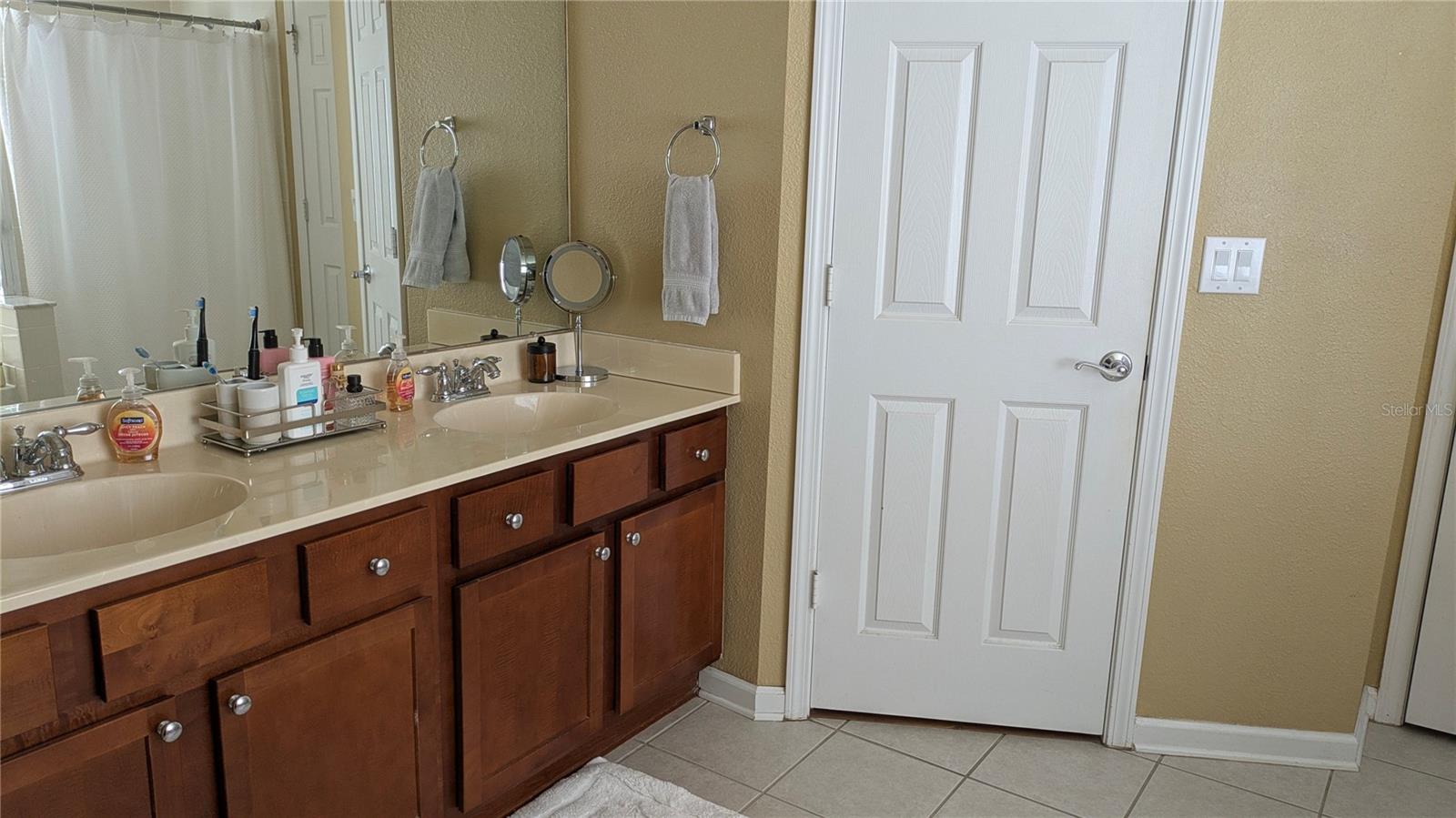 Image 16 of 29 For 581 Painted Leaf Drive