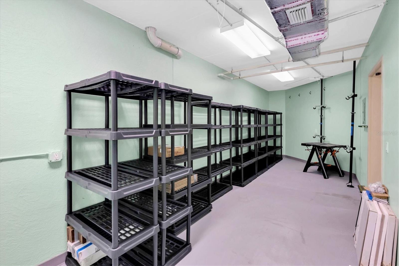 Image 47 of 50 For 555 5th Avenue Ne 711