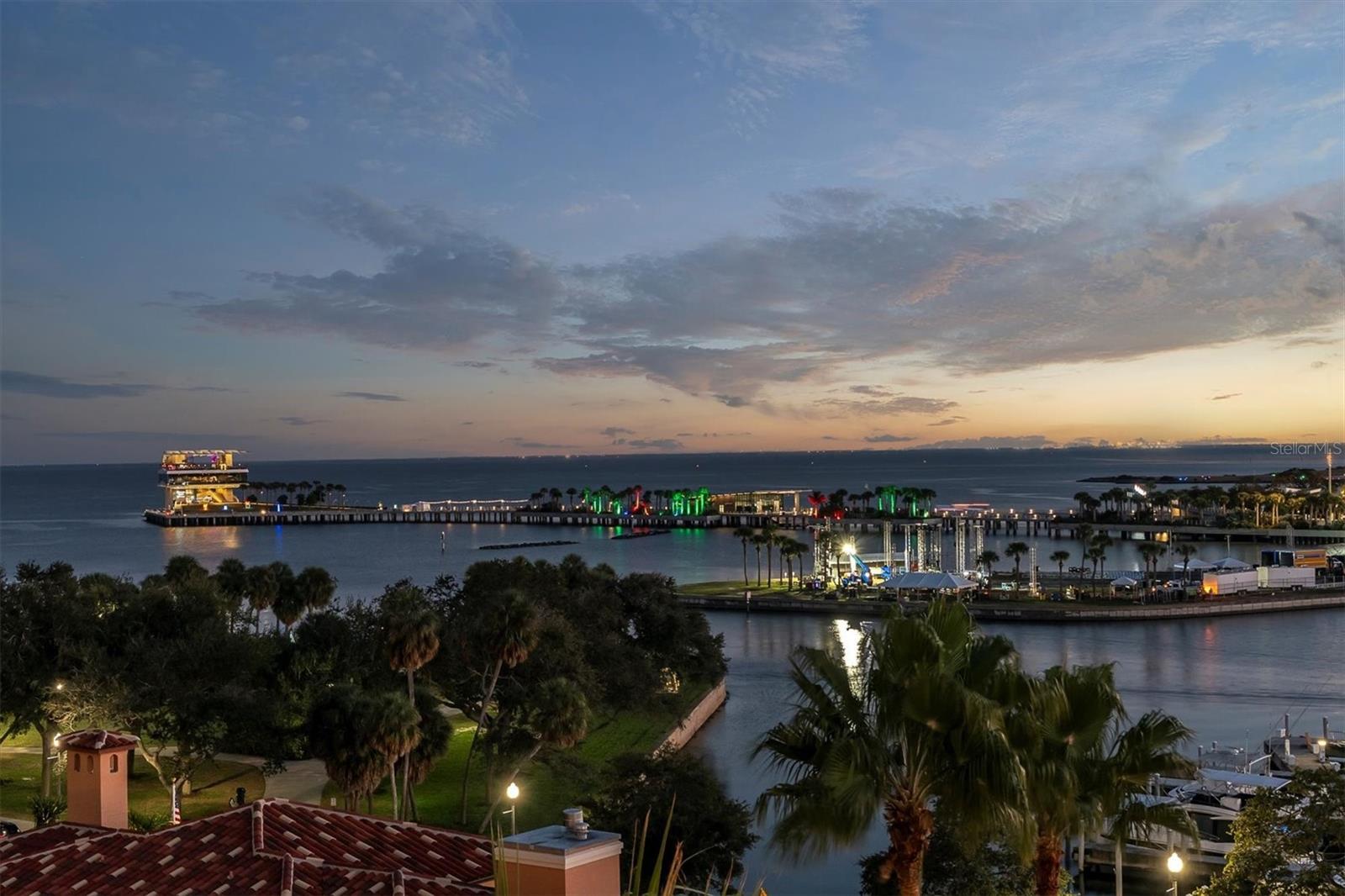 Image 48 of 50 For 555 5th Avenue Ne 711