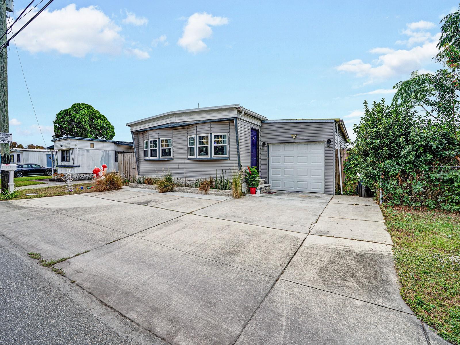 Image 2 of 27 For 5124 Darlington Road