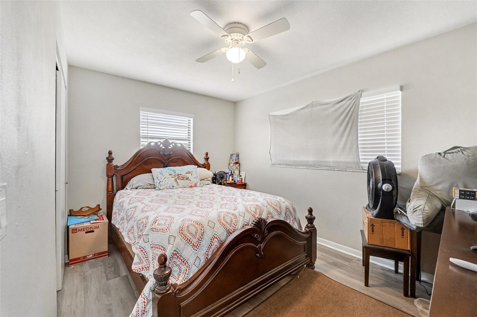 Image 14 of 24 For 45 Queens Court