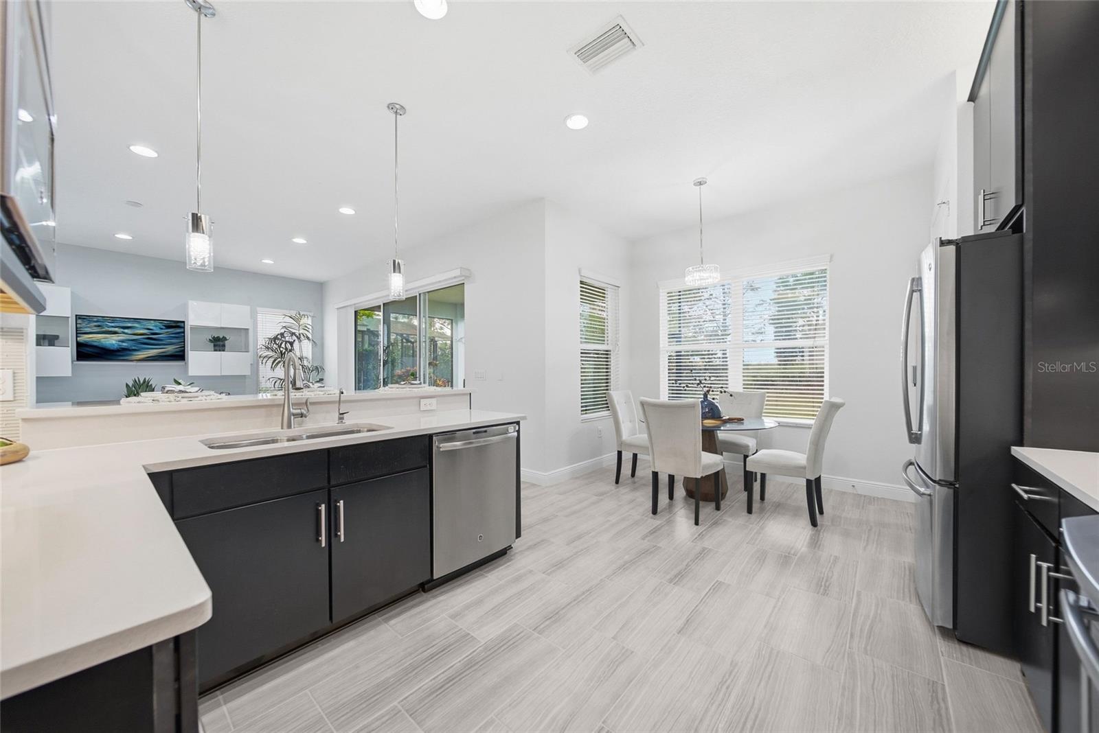 Image 13 of 67 For 2747 Tarragona Way