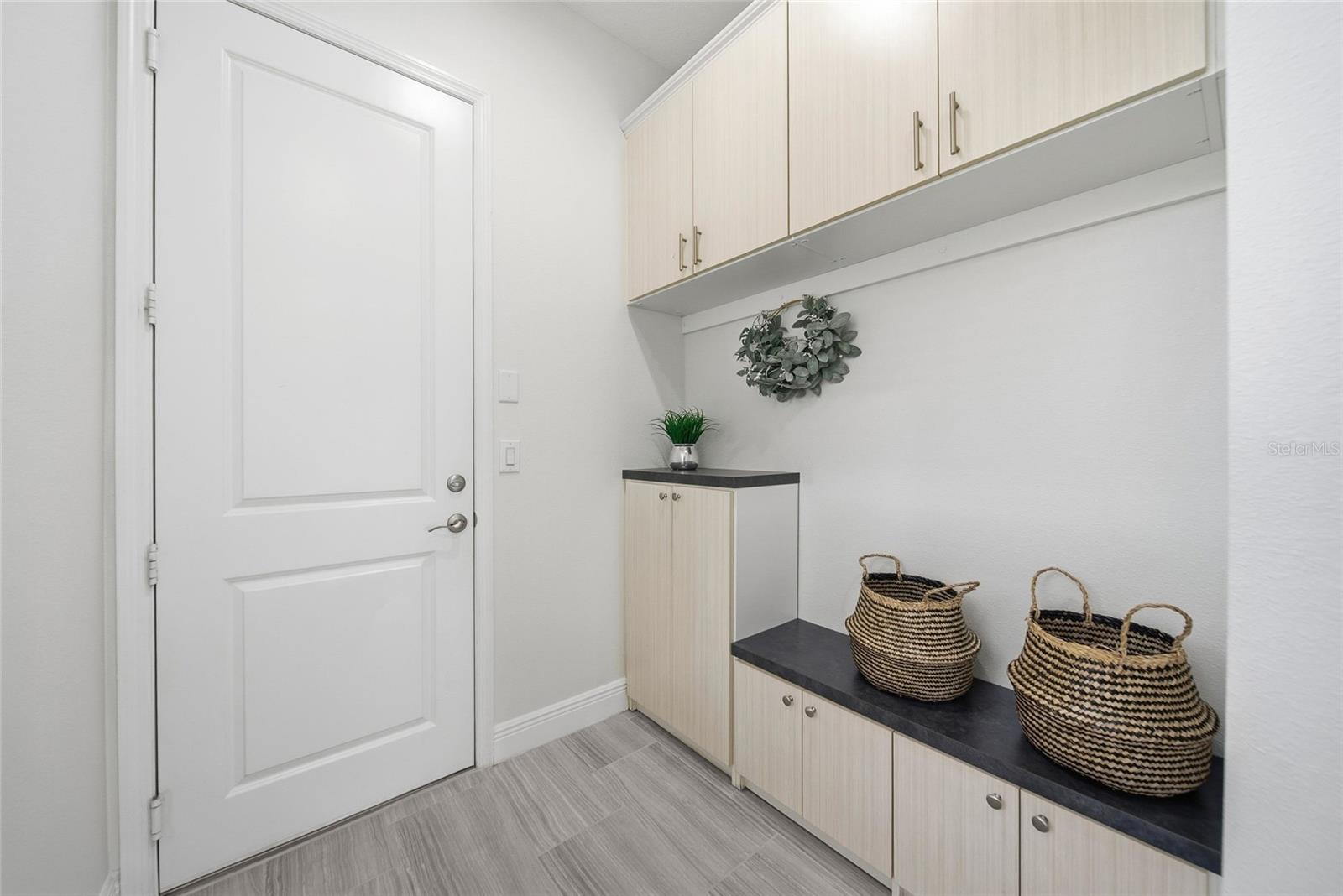 Image 20 of 67 For 2747 Tarragona Way