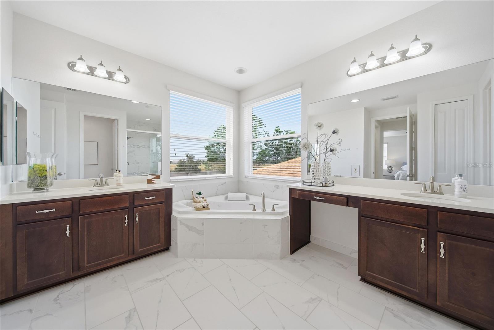 Image 27 of 67 For 2747 Tarragona Way