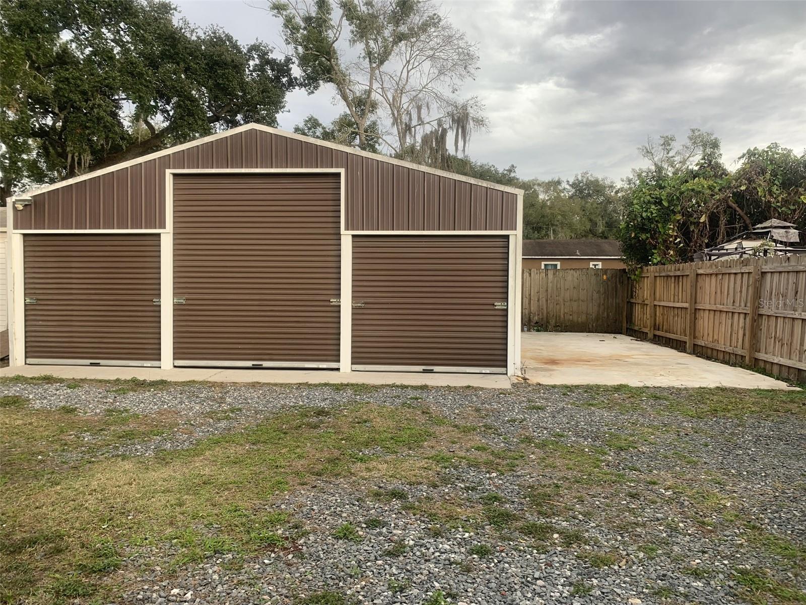 Image 24 of 28 For 1104 Knight Street