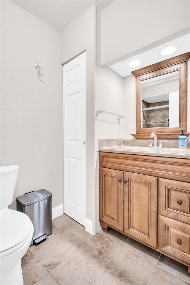 Image 24 of 61 For 4307 Harbor House Drive 13