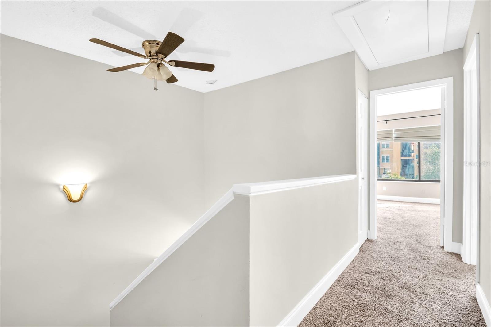 Image 32 of 61 For 4307 Harbor House Drive 13