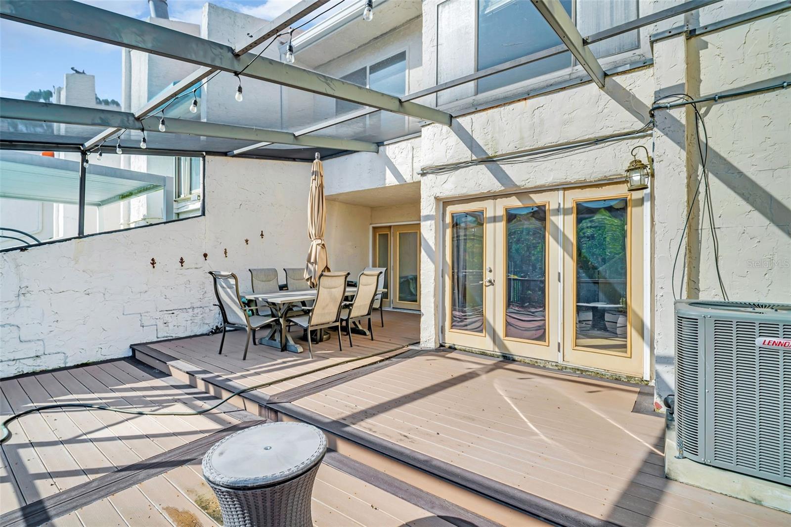 Image 39 of 61 For 4307 Harbor House Drive 13