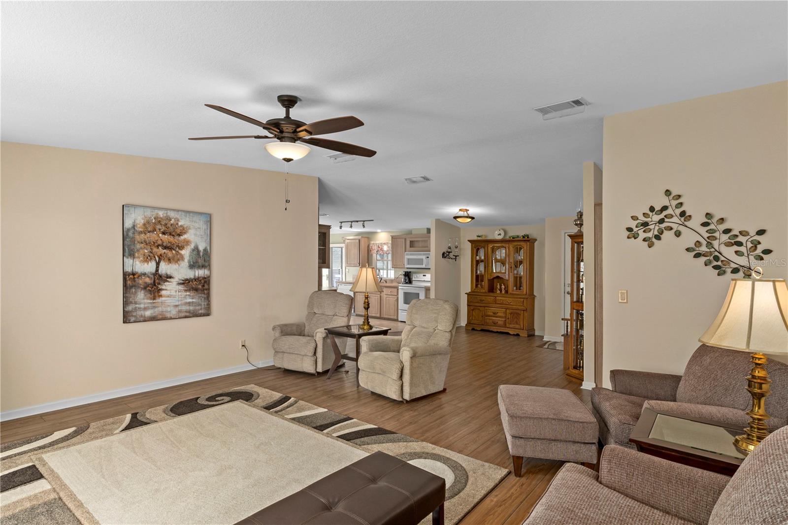 Image 13 of 41 For 37546 Lilly Bea Avenue