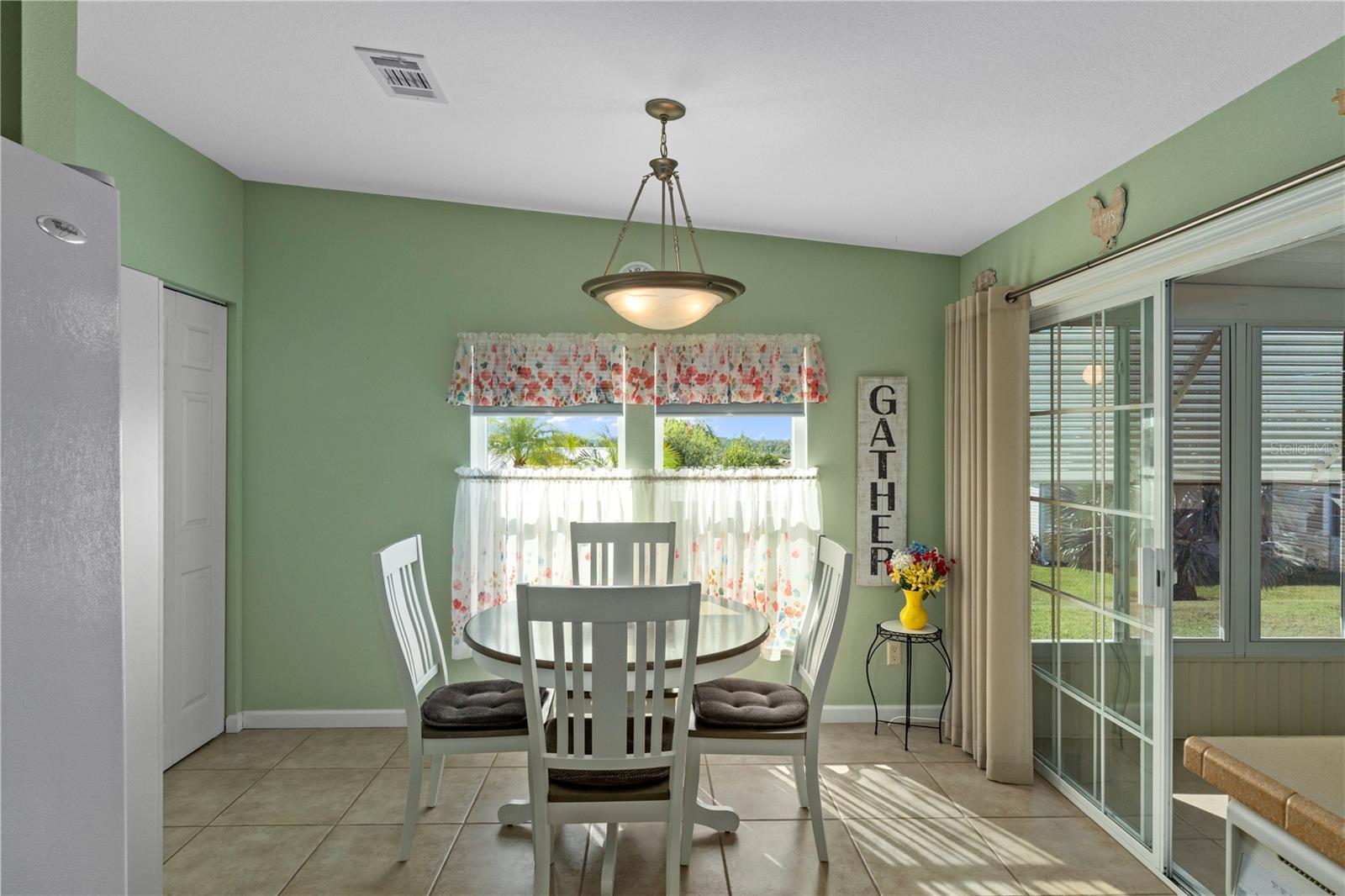 Image 17 of 41 For 37546 Lilly Bea Avenue