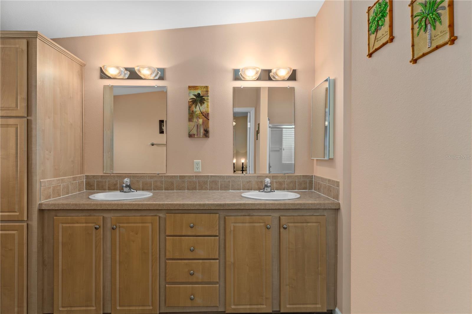 Image 23 of 41 For 37546 Lilly Bea Avenue