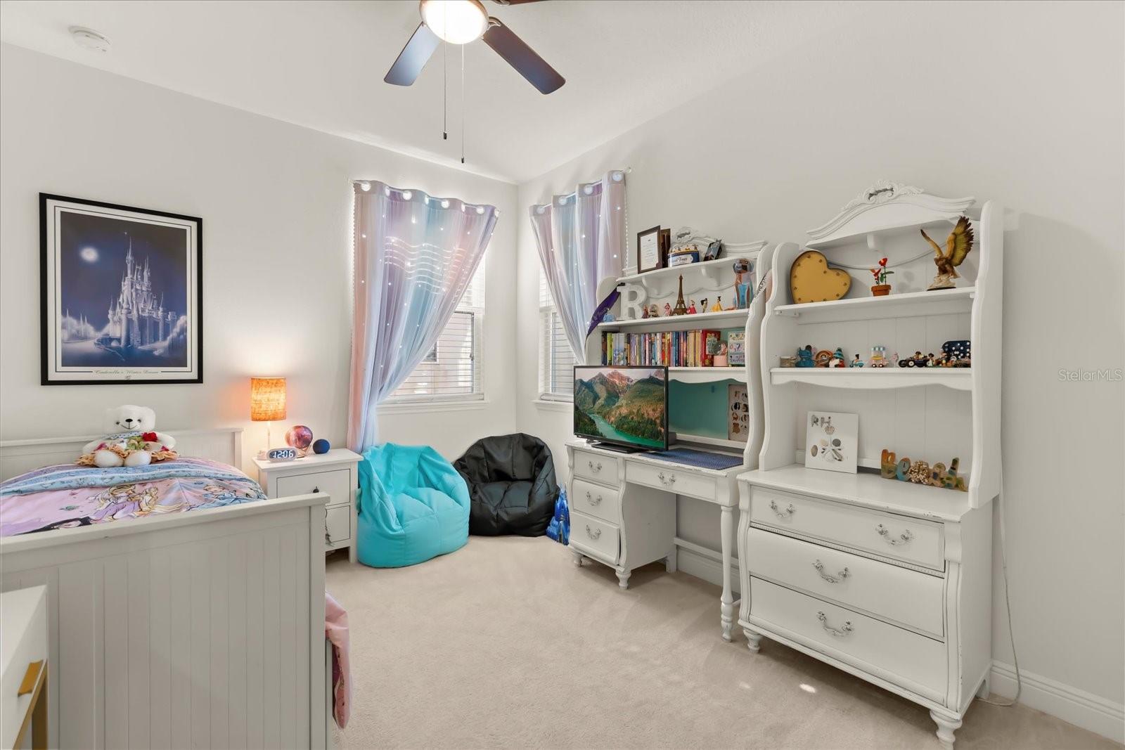 Image 29 of 69 For 9282 Woodcrane Drive