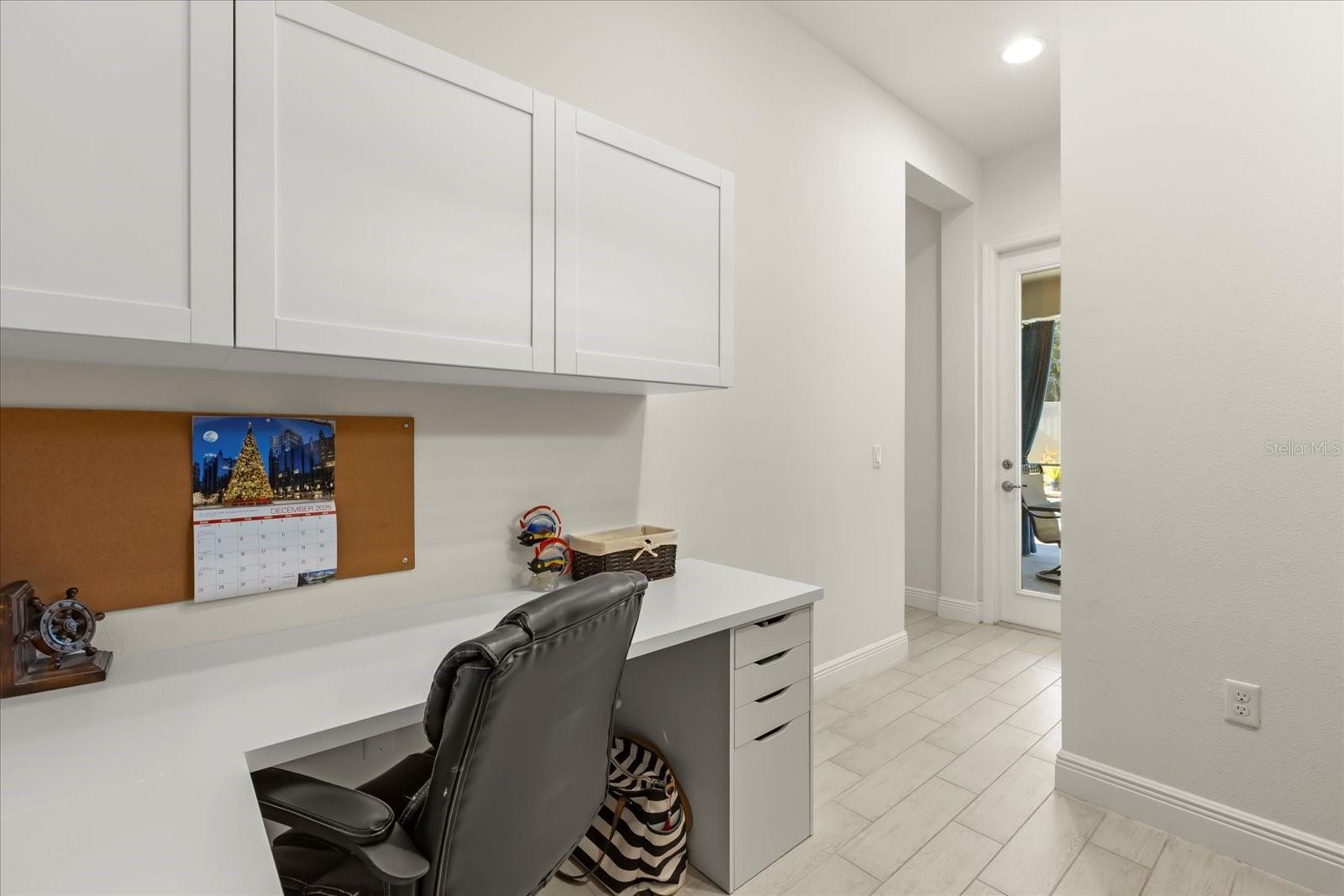 Image 38 of 69 For 9282 Woodcrane Drive