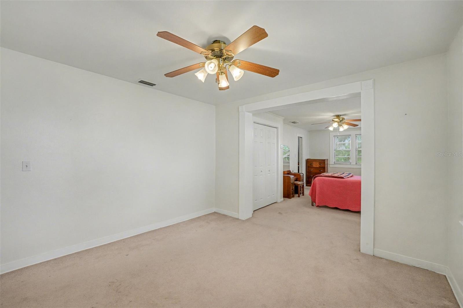 Image 19 of 30 For 21 French Avenue