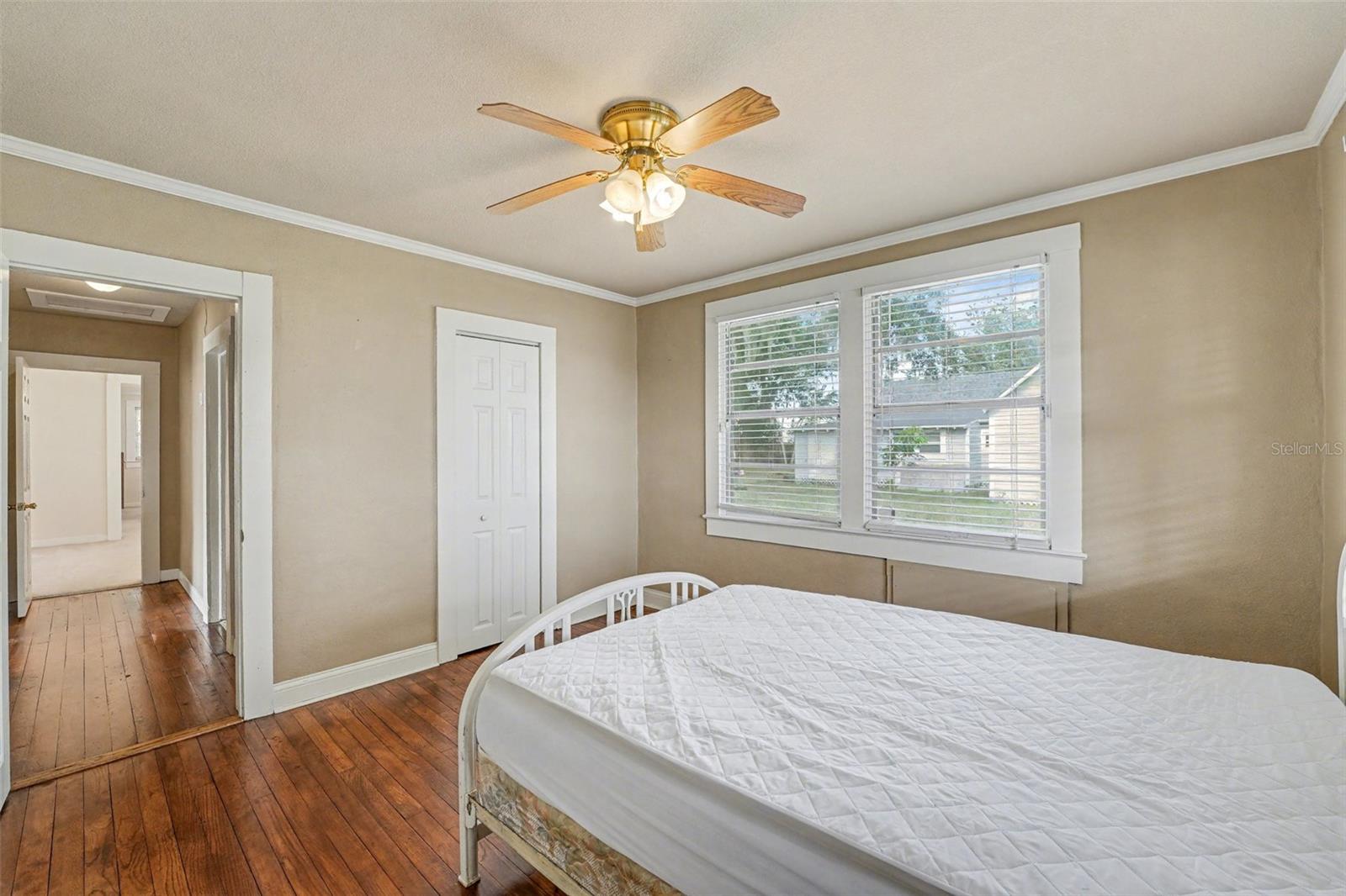 Image 21 of 30 For 21 French Avenue