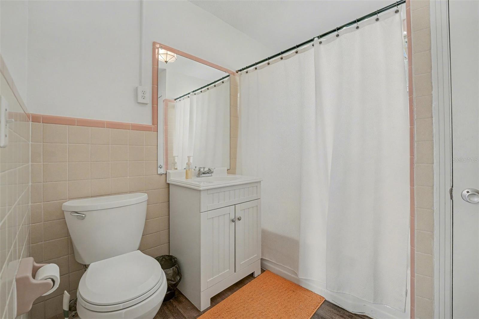 Image 23 of 30 For 21 French Avenue