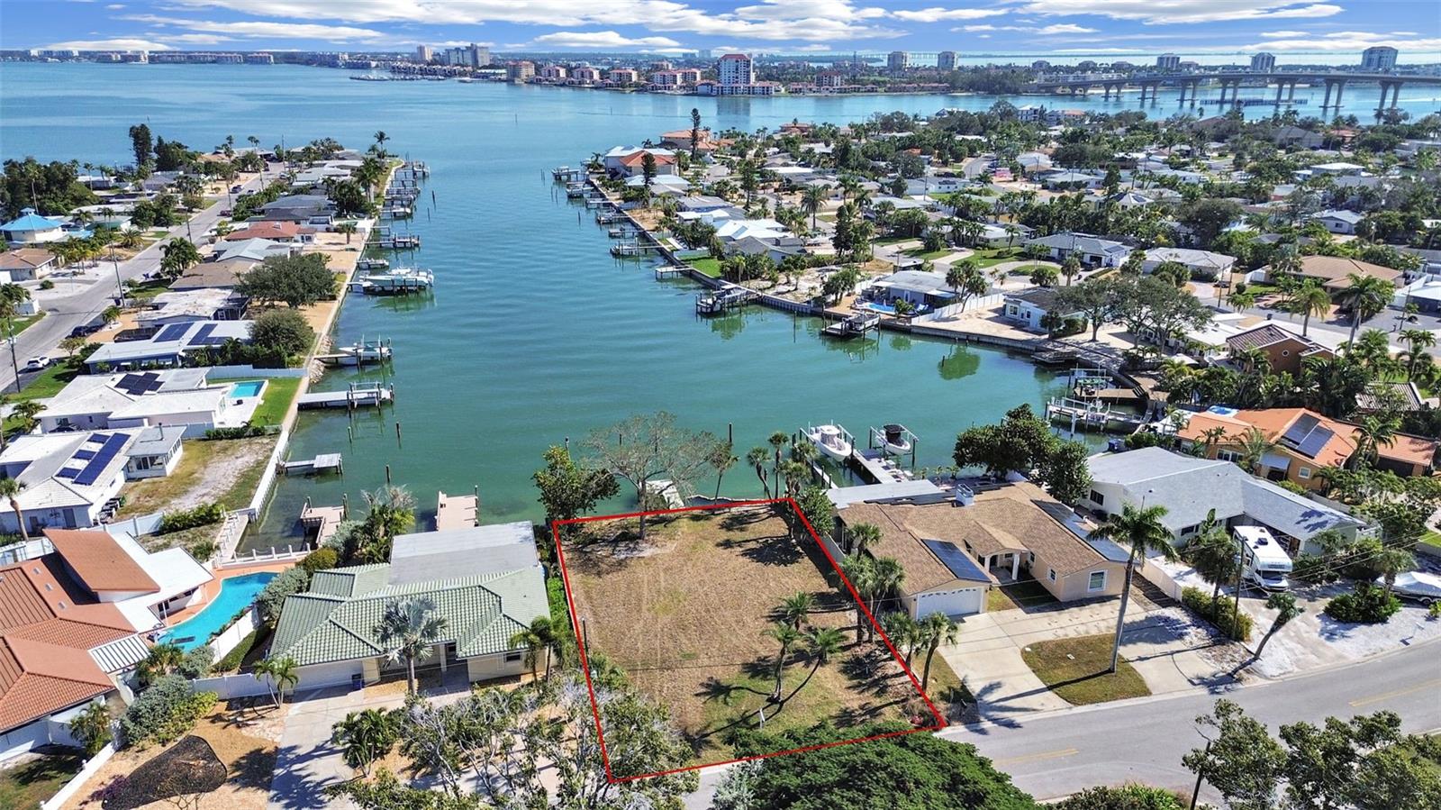 Image 11 of 21 For 4031 Poinsettia Drive