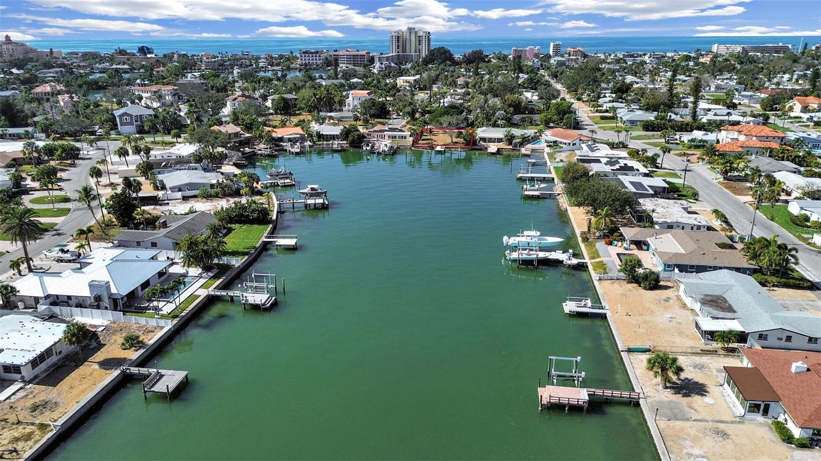 Image 20 of 21 For 4031 Poinsettia Drive