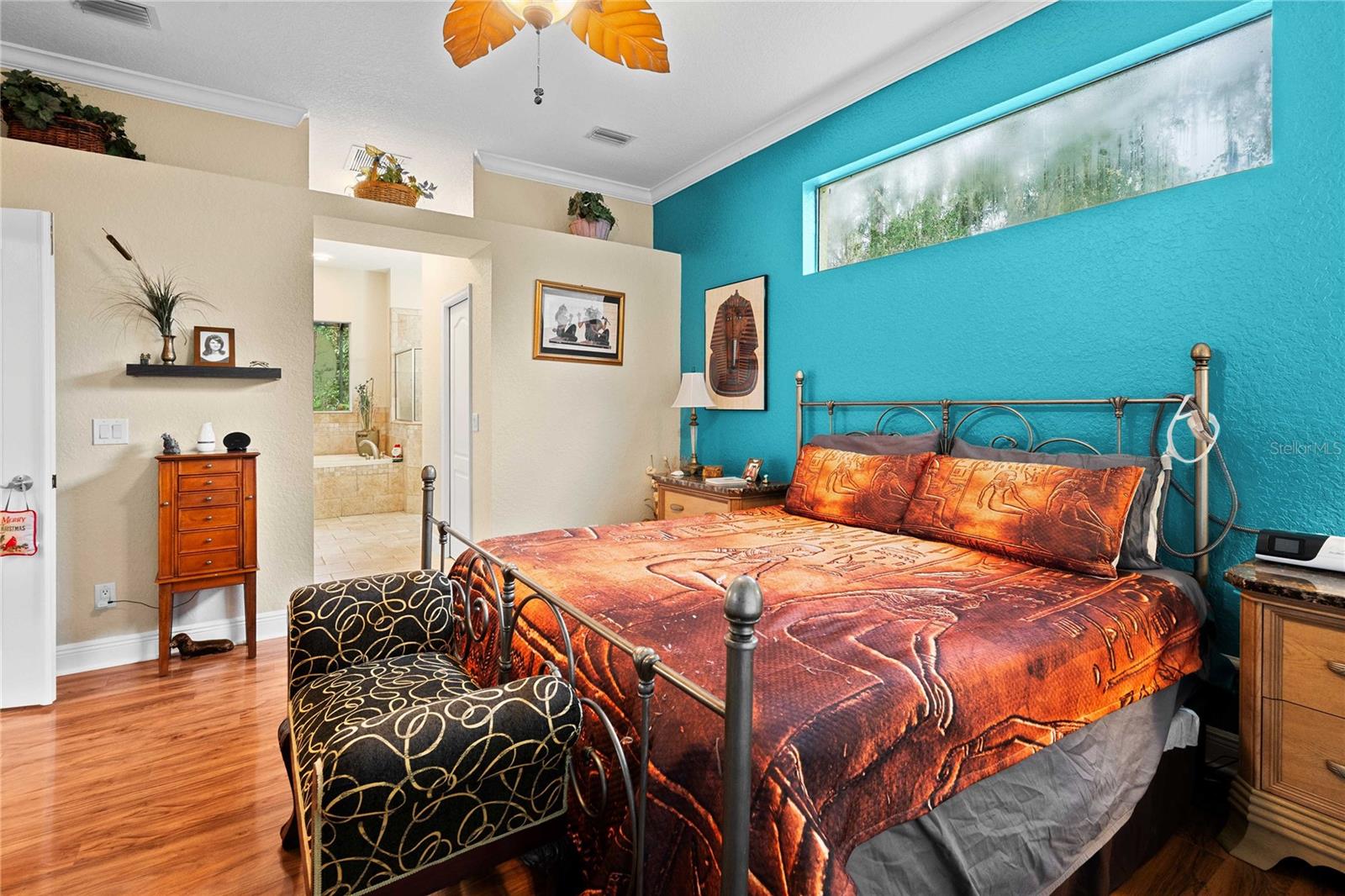 Image 18 of 48 For 26334 Lawrence Avenue