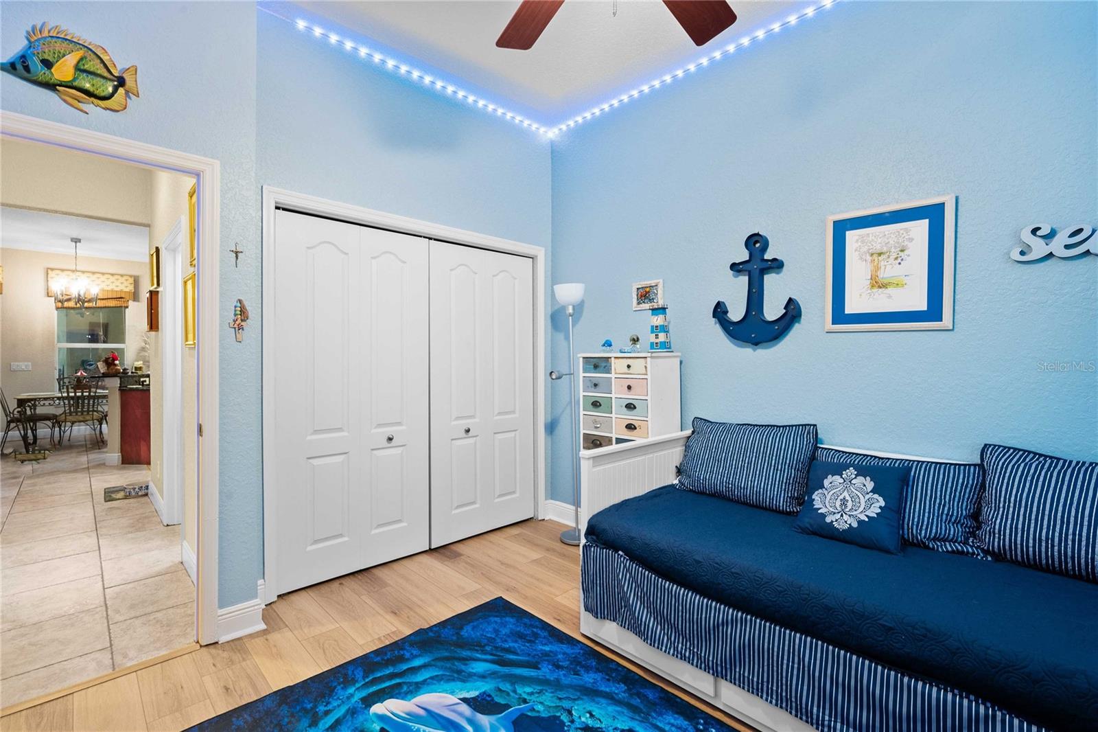 Image 25 of 48 For 26334 Lawrence Avenue