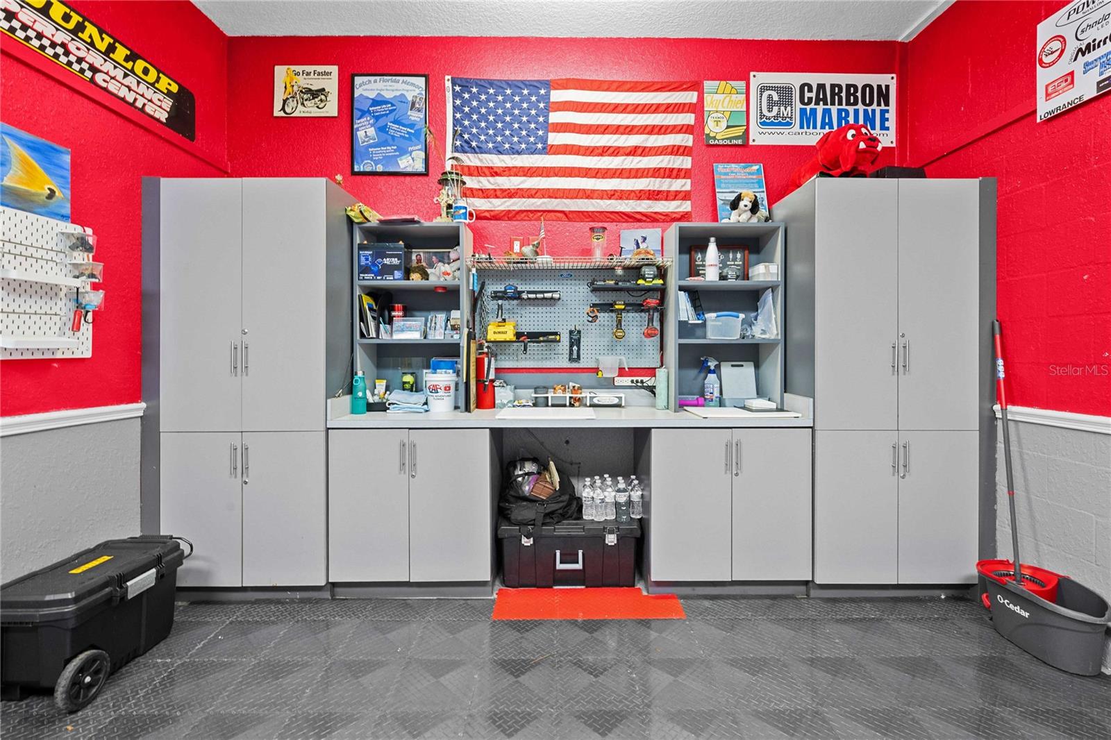 Image 33 of 48 For 26334 Lawrence Avenue